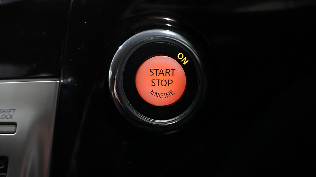 2013 Nissan Elgrand 250 Highway Star Urban Chrome image 336228