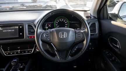 2015 Honda Vezel Hybrid Hybrid X image 338788