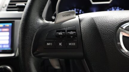 2013 Mazda Premacy 20S Skyactiv image 337913
