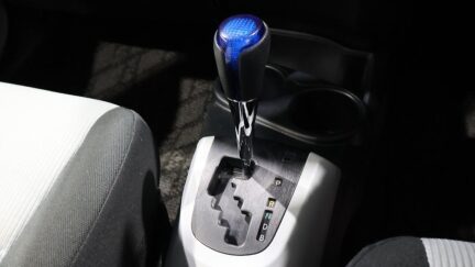 2012 Toyota Aqua Push Button Start image 338328