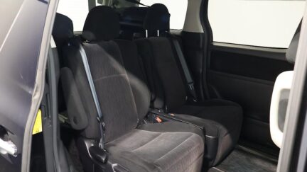 2012 Toyota Vellfire 2.4Z image 340479