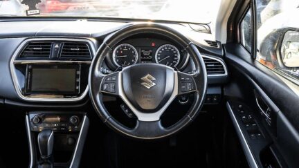 2017 Suzuki Sx4 S-cross PRESTIGE 1.4PT/6AT NZ NEW Leather Package image 338137