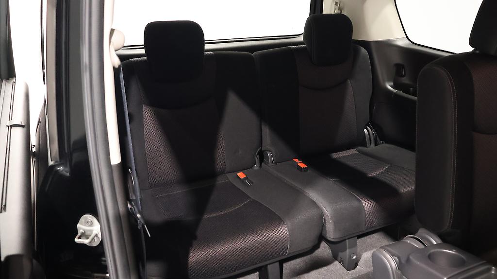 2013 Nissan Serena Hybrid Highway Star image 339529