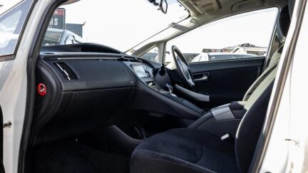 2013 Toyota Prius S Model / Push Start / Hybrid image 338465
