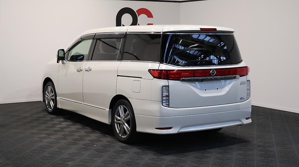 2013 Nissan Elgrand 250 Highway Star image 337413