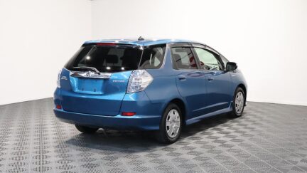 2012 Honda Fit Shuttle Hybrid image 339300