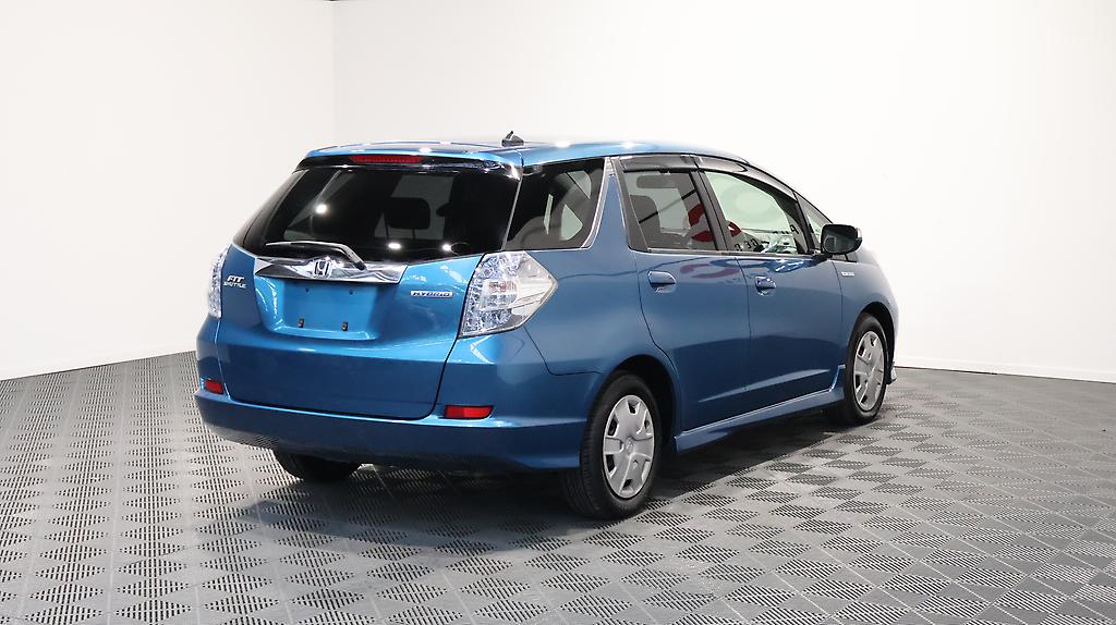 2012 Honda Fit Shuttle Hybrid image 339300