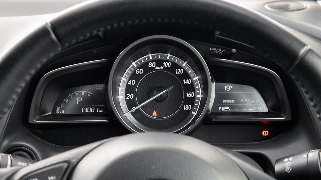 2015 Mazda Demio 13S I stop image 336870