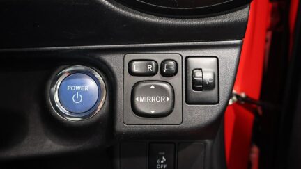 2013 Toyota Aqua G Soft Leather Selection image 339776
