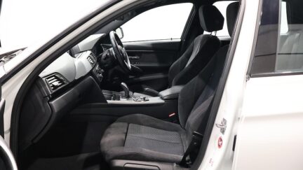2013 Bmw 320i Touring M Sports image 339828