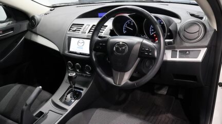 2013 Mazda Axela Sports 15S Sport Edition image 339959