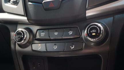 2018 Ssangyong Korando PETROL AUTO LIMITED image 337323