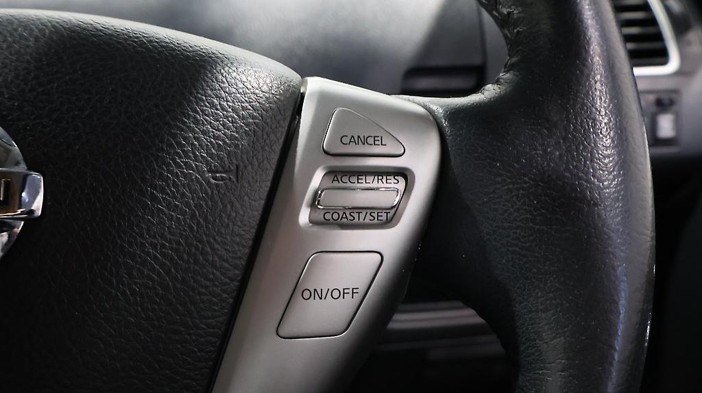 2013 Nissan Serena Hybrid Highway Star S V Selection image 337804