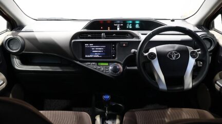 2012 Toyota Aqua G Model image 337146