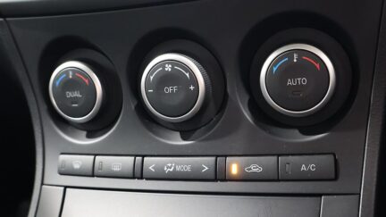 2013 Mazda Axela Sports 20S Skyactiv Advanced Style image 338957