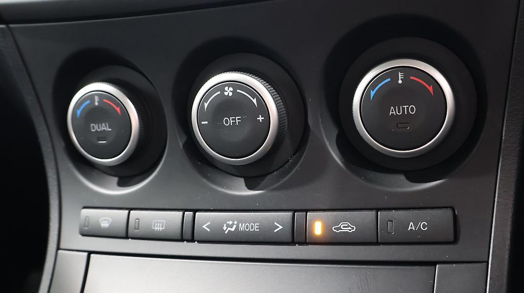 2013 Mazda Axela Sports 20S Skyactiv Advanced Style image 338957