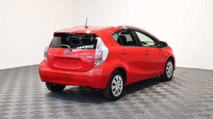 2012 Toyota Aqua G Model image 337139