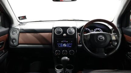 2010 Mazda Verisa Keyless Start image 337840