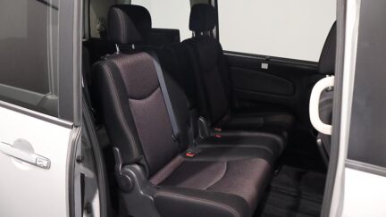 2013 Nissan Serena Highway Star S-Hybrid V Selection image 337510