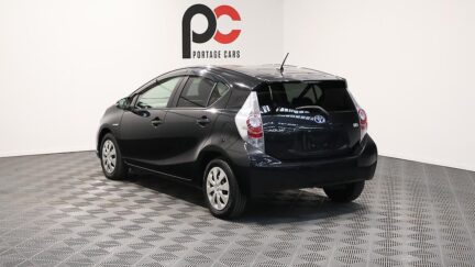 2013 Toyota Aqua image 338340