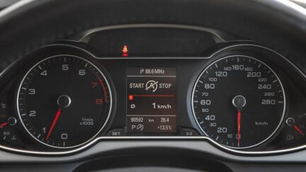 2012 Audi A4 Avant Parking sensors image 336544