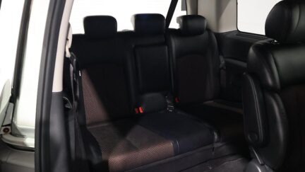 2012 Nissan Elgrand 250 Highway Star Chrome image 337442