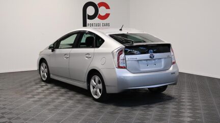 2013 Toyota Prius S Model image 339143