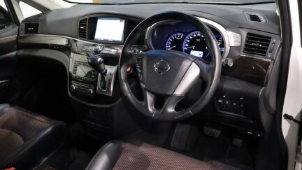 2012 Nissan Elgrand 250 Highway Star Chrome image 337446