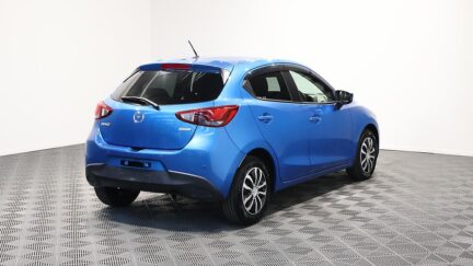 2015 Mazda Demio 13S image 337723