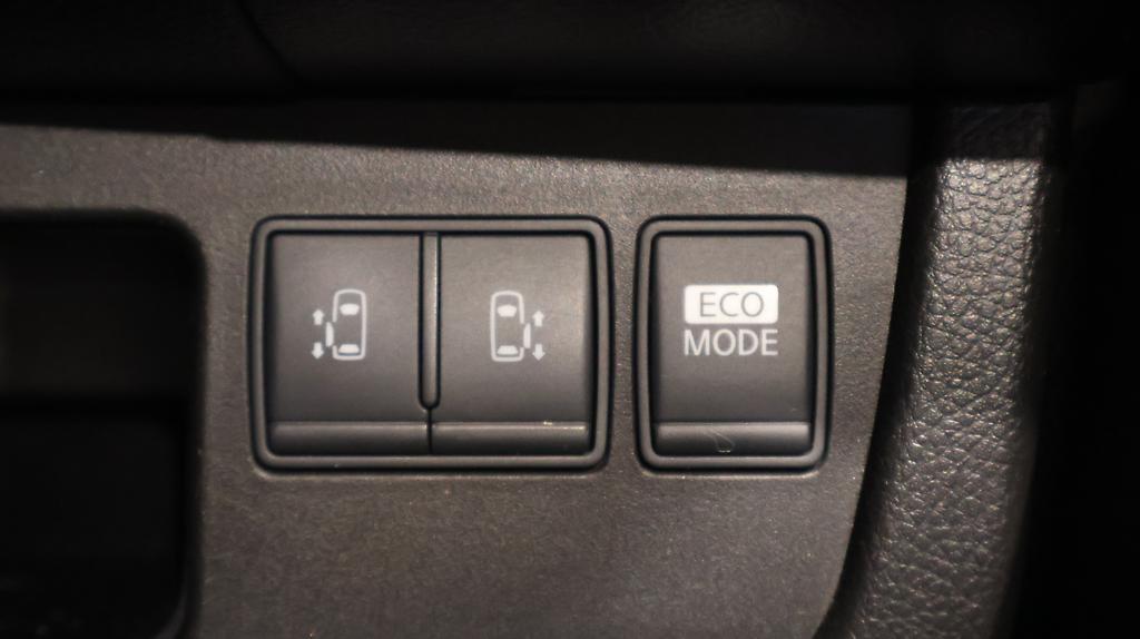 2012 Nissan Serena Hybrid Highway Star S image 337936