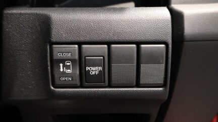 2013 Mazda Premacy 20S Skyactiv image 337911