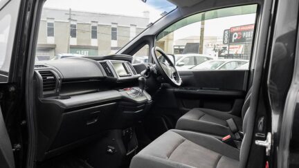 2012 Honda Step Wagon Spada Z Inter Navi Selection 8 Seater image 336858