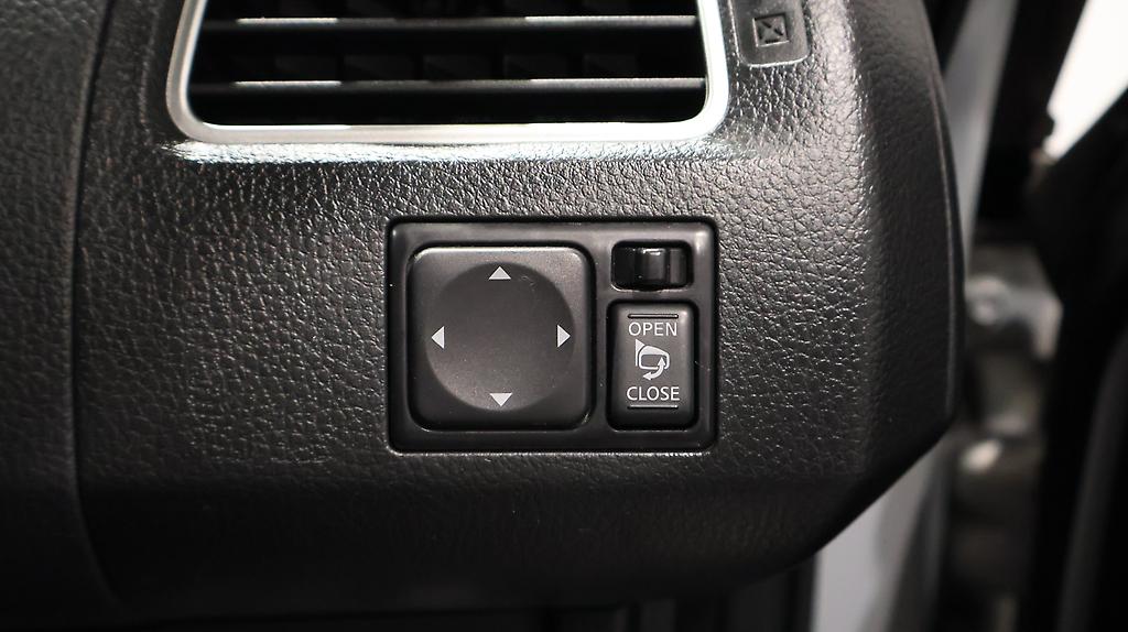 2013 Nissan Serena Hybrid Highway Star S image 337626