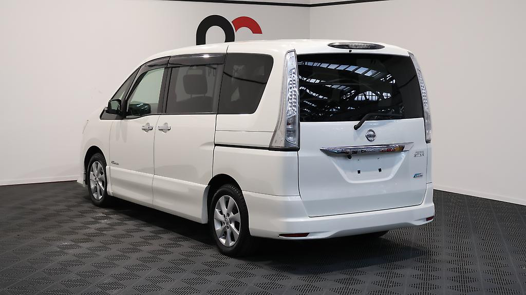 2013 Nissan Serena Hybrid Highway Star S Aero image 336642