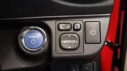 2012 Toyota Aqua G Model image 337153