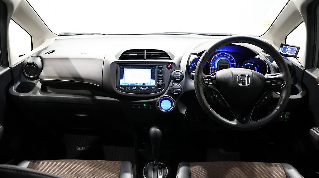 2012 Honda Fit Shuttle Hybrid Smart Selection image 338544