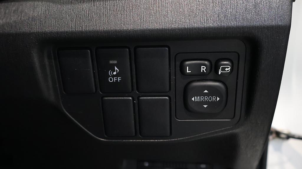 2013 Toyota Prius image 339096