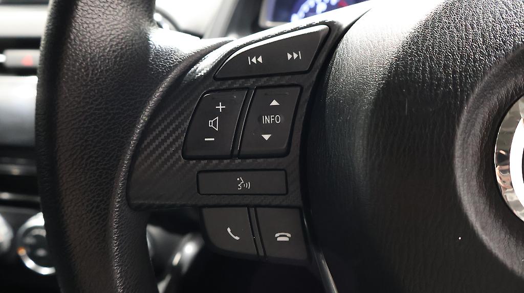 2014 Mazda Demio 13S Smart Key with Low KMs image 339630
