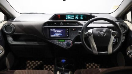 2013 Toyota Aqua image 338179