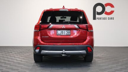 2018 Mitsubishi Outlander LS 4WD 7 Seater image 338219