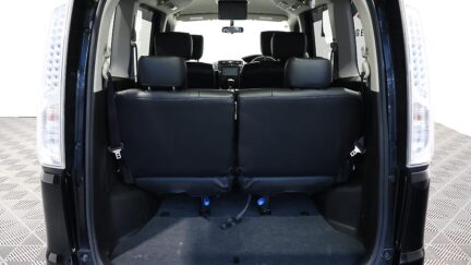 2013 Nissan Serena Hybrid Highway Star S V Selection image 337791