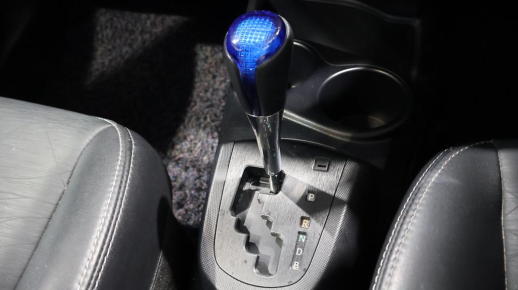 2013 Toyota Aqua Hybrid G Black Soft Leather Selection image 339880