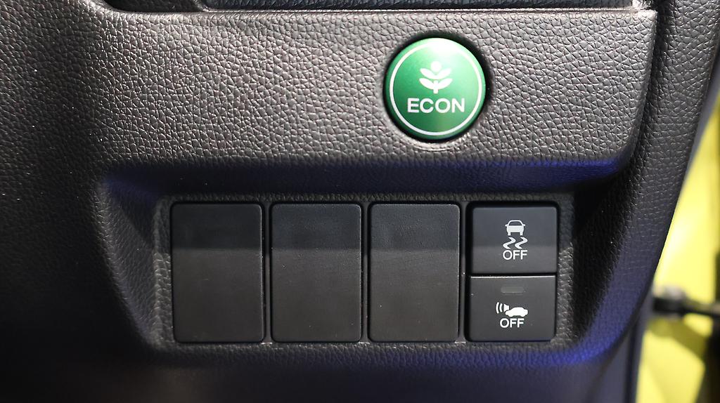 2013 Honda Fit Hybrid L Package image 336768