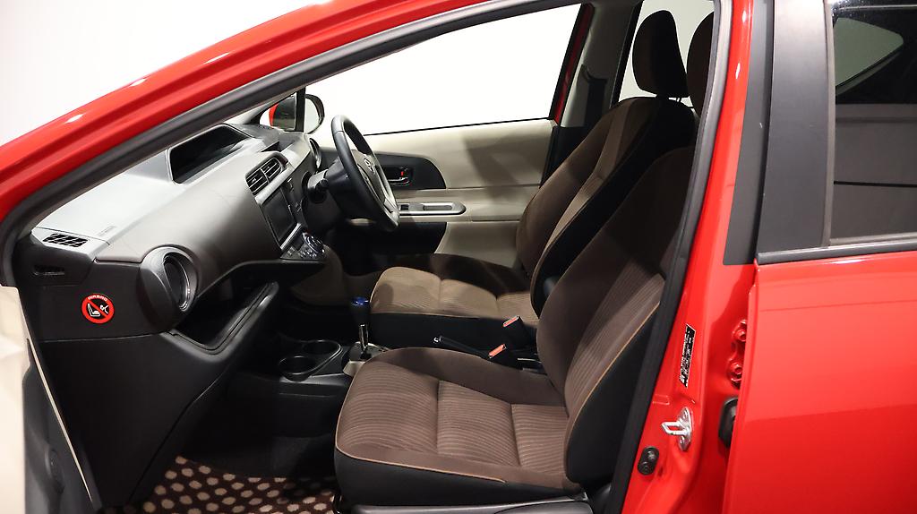 2013 Toyota Aqua image 338175