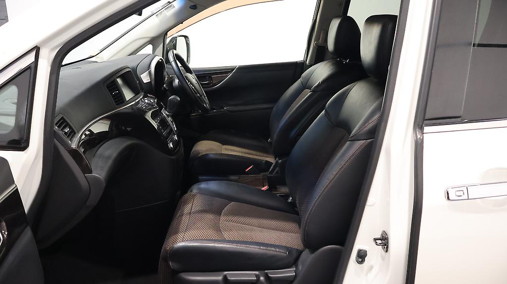 2012 Nissan Elgrand 250 Highway Star Chrome image 337440