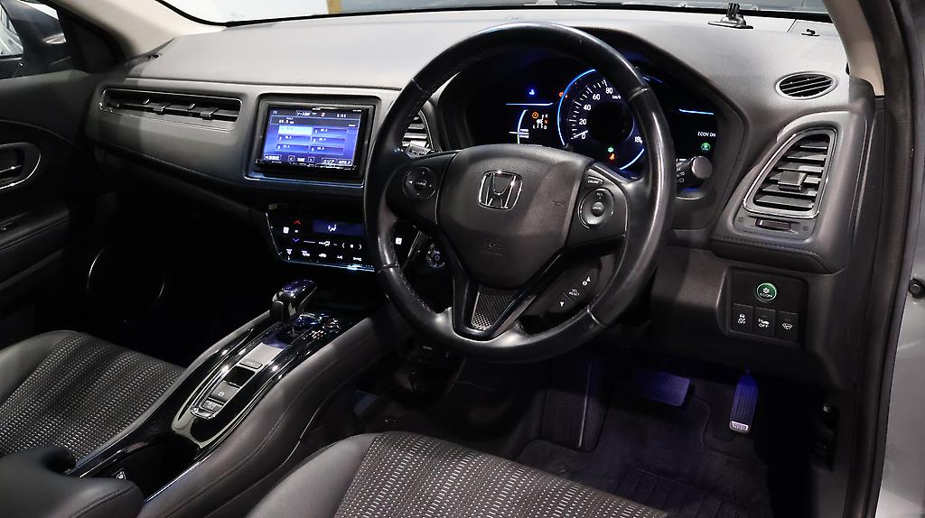 2015 Honda Vezel Hybrid Z image 339048