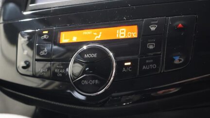2013 Nissan Serena Highway Star S-Hybrid V Selection image 337516