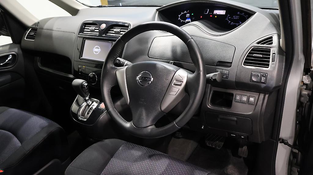 2013 Nissan Serena Highway Star S-Hybrid V Selection image 337513