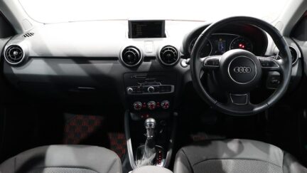 2013 Audi A1 1.4TFSI image 338588