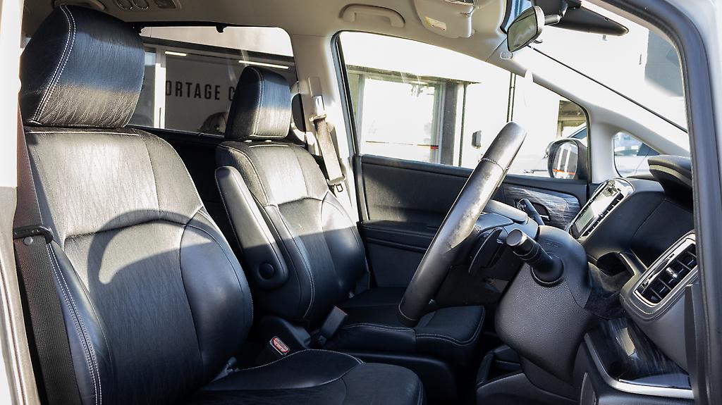 2014 Honda Odyssey Absolute EX 7 seater image 336506